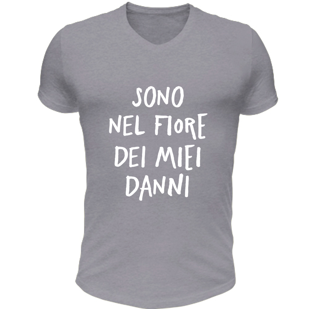 T-Shirt Unisex Scollo V Nel fiore dei miei danni - Scritte Divertenti